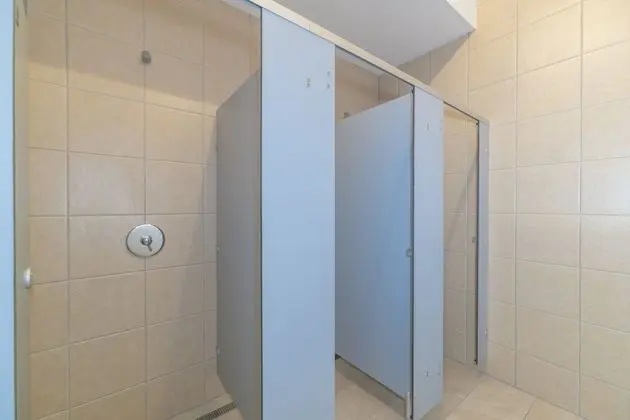 Ortak Ranzalı Oda, Birden Çok Yatak Odası