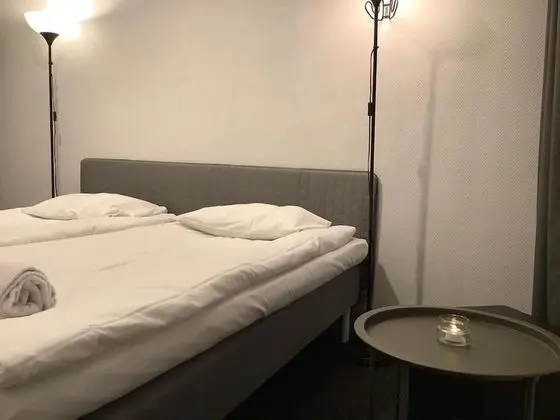 Basic Tek Büyük Yataklı Oda