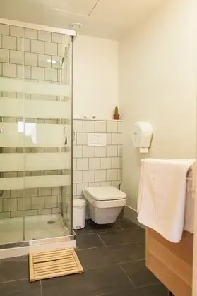 Standard Ortak Ranzalı Oda, Sadece kadınlar için, Özel Banyo (1 bed in a 4-Bed Dormitory Room)