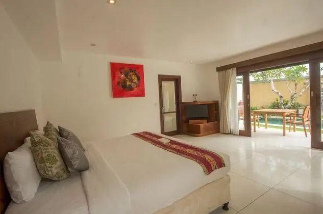 Grand Villa
