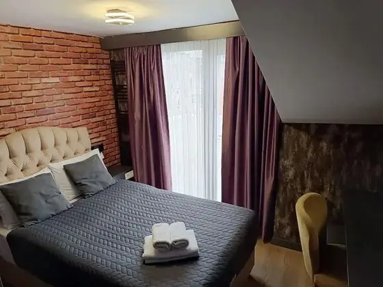 Ekonomi stüdyo