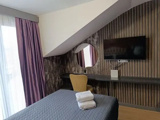 Ekonomi stüdyo