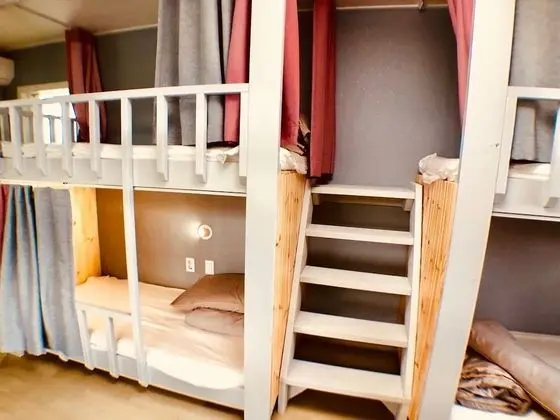 Ortak Ranzalı Oda, Sadece kadınlar için (8 people)