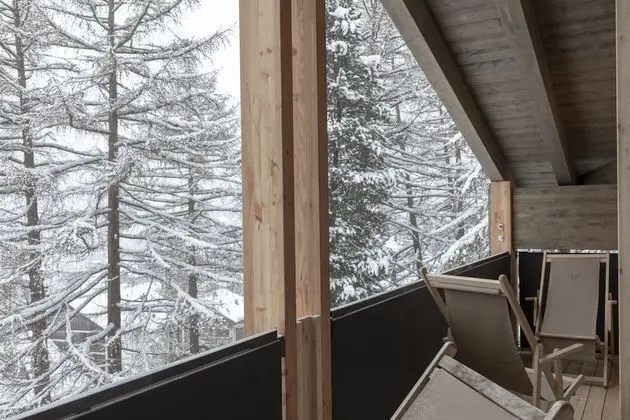 Nomad Roof L