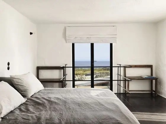 Honeymoon Suite Sea View with Jetted Tub