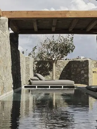 Nomad Suite Private Pool & Yard