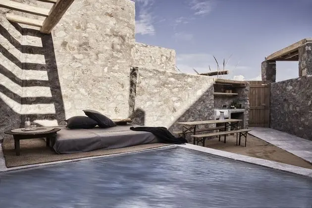 Nomad Suite Private Pool & Yard
