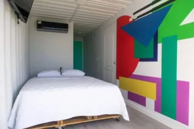 Studio, 1 Queen Bed, Beachfront view