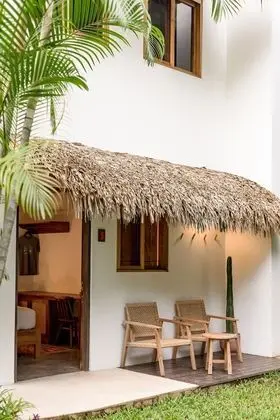 Basic Oda, 1 Büyük (Queen) Boy Yatak