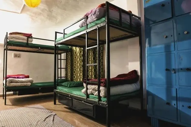 Ortak Ranzalı Oda, Karma Ranzalı Oda (4 Beds)