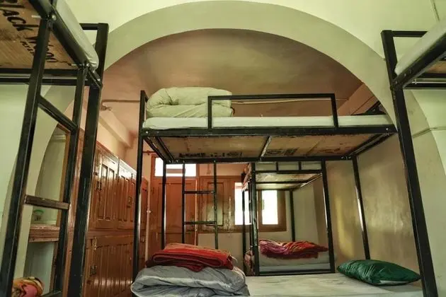 Ortak Ranzalı Oda, Karma Ranzalı Oda (4 Beds)