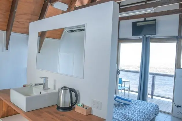 Deluxe Tek Büyük Yataklı Oda, 1 Büyük (Queen) Boy Yatak, Özel Banyo, Okyanus Manzaralı