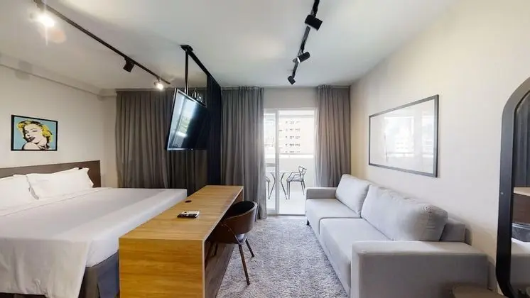 Deluxe Stüdyo, 1 Büyük (Queen) Boy Yatak