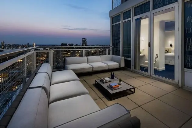 Stüdyo, Balkon (SoHo)