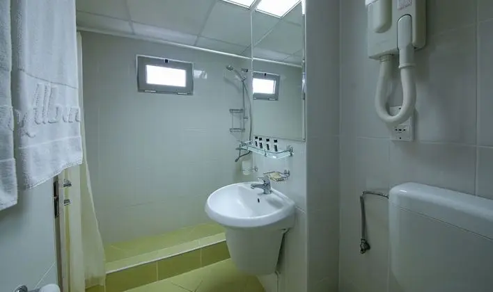Tek Büyük Yataklı Oda, Deniz Manzaralı (Single use)