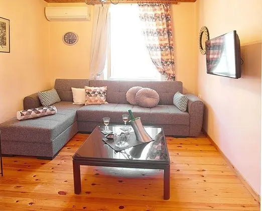 Deluxe Apart Daire