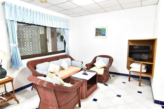 Garden Apartment