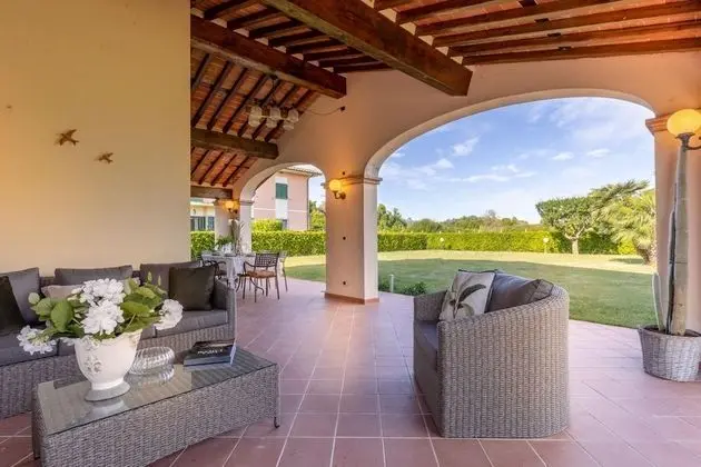 Villa