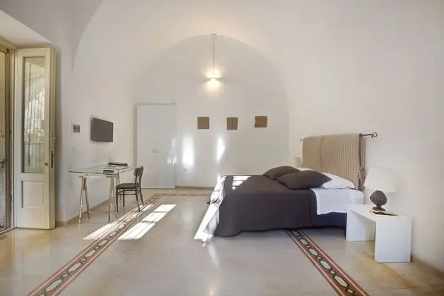 Tek Büyük Yataklı Oda (Chicchera)