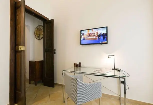 Tek Büyük Yataklı Oda (Il Duomo)