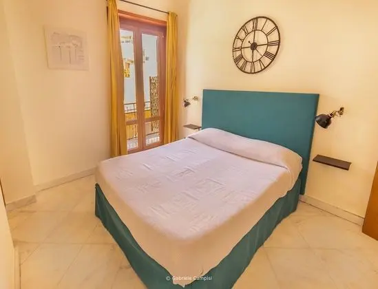 Classic Tek Büyük Yataklı Oda