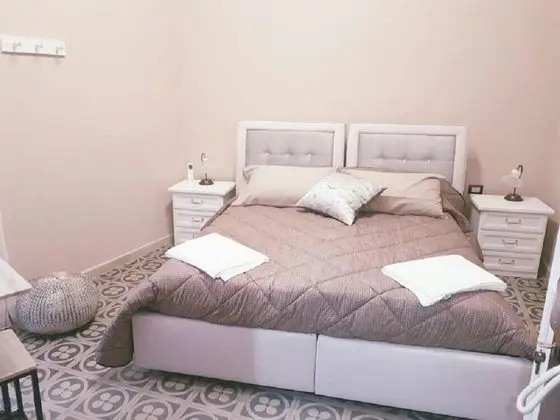 Tek Büyük veya İki Ayrı Yataklı Oda, Balkon