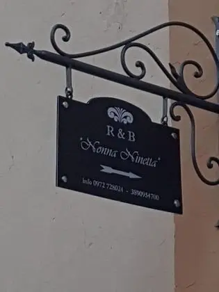 Tek Büyük veya İki Ayrı Yataklı Oda, Balkon