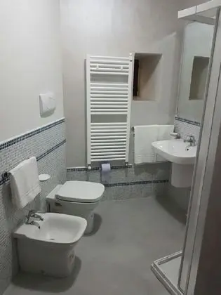 Tek Büyük veya İki Ayrı Yataklı Oda, Balkon