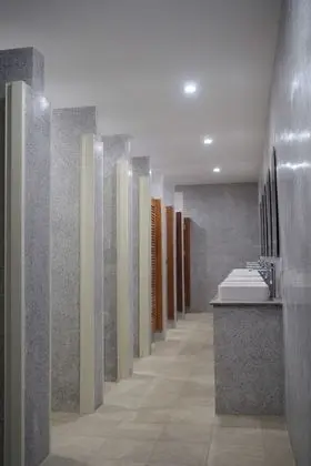 1 Bed in 6-Bed Mixed Dormitory