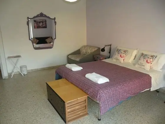 Standard Dört Kişilik Oda, Ortak Banyo