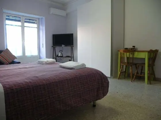 Standard Dört Kişilik Oda, Ortak Banyo