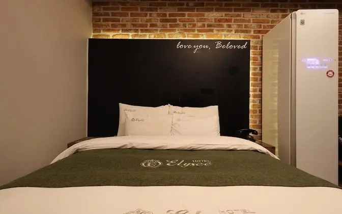 Oda (Superior (BenQ Monitor RTX 306012 Gen)