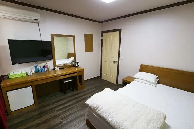 Oda (Bed (Standard Room))