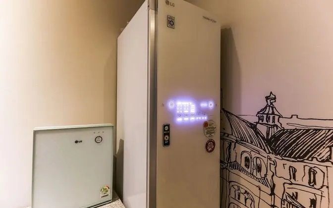 Oda (VVIP (Massage Chair + Jetted Spa Tub )