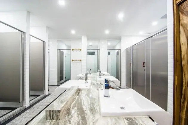 Capsule Suite