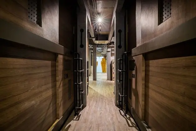 Capsule Suite X 6