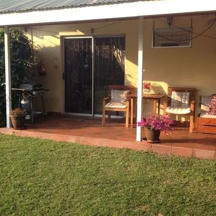 Comfort İki Ayrı Yataklı Oda, 2 Tek Kişilik Yatak, Buzdolabı ve Mikrodalga, Havuz Manzaralı
