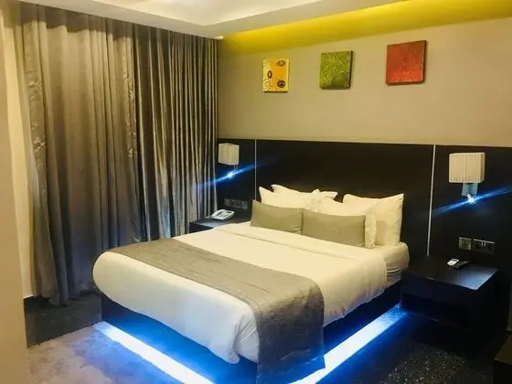 Standard Tek Kişilik Oda, 1 En Büyük (King) Boy Yatak