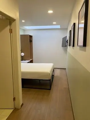 Comfort Oda, 1 Büyük (Queen) Boy Yatak