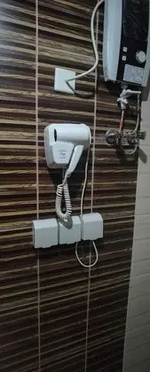 Tek Büyük Yataklı Oda, 2 Tek Kişilik Yatak