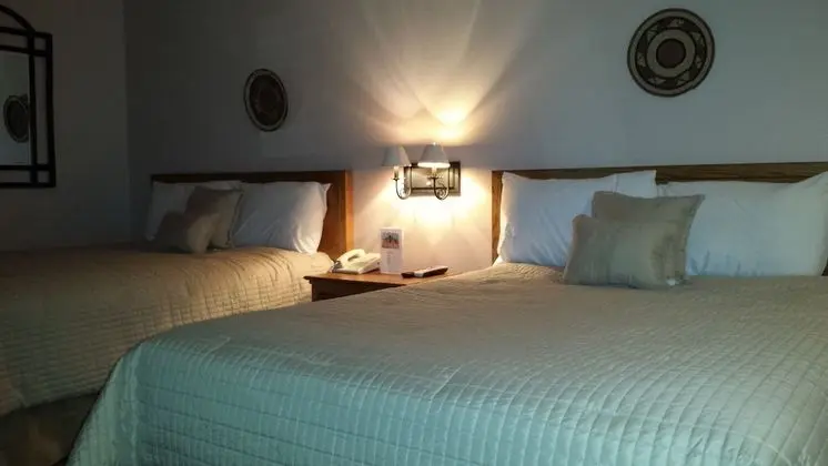 Deluxe Oda, 2 Büyük (Queen) Boy Yatak, Buzdolabı ve Mikrodalga, Dağ Manzaralı