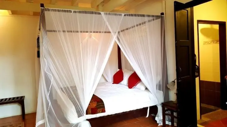 Deluxe Suite - Batik