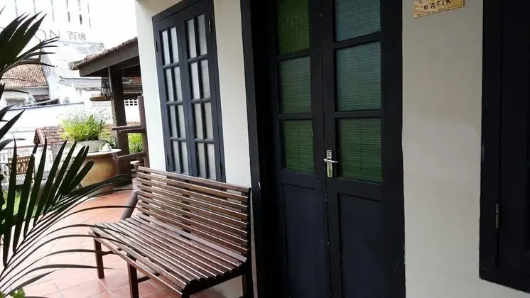 Deluxe Suite - Batik