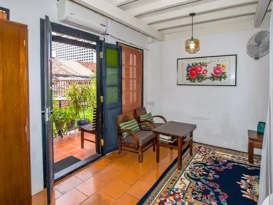 Deluxe Suite - Batik
