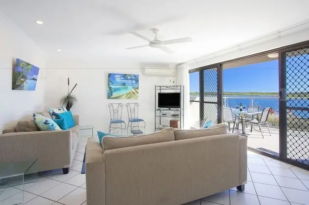 Standard Two-Bedroom Apartment -Waterfront