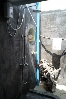Deluxe Üç Kişilik Oda, Özel Banyo, Zemin Kat