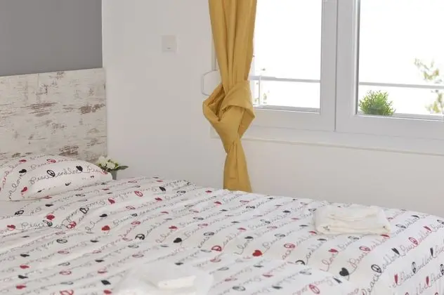 Tek Büyük Yataklı Oda, Balkon, Deniz Manzaralı