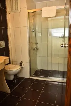 Queen Suite, Bahçe Manzaralı, Balkonlu