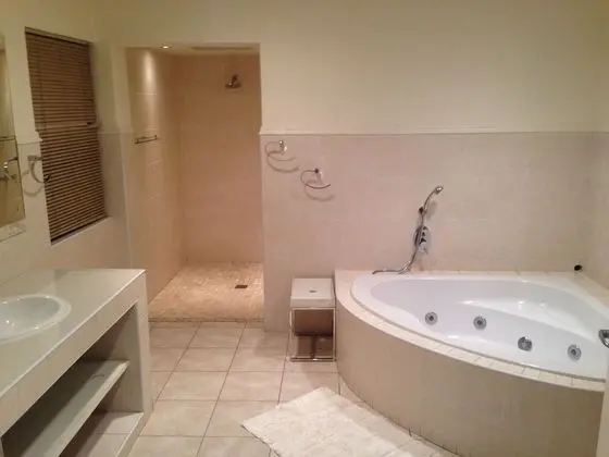 Executive Tek Büyük Yataklı Oda, Özel Banyo, Bahçe Manzaralı