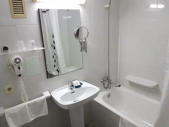 1 Çift Kişilik Veya 2 Tek Kişilik Yatak Standard